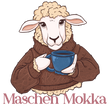 Ein Schaf mit brauner Pullover und einer blauen Kaffeetasse und der Schrift Maschen Mokka